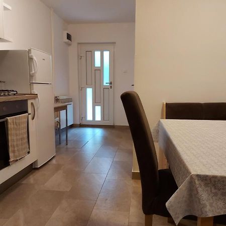 Apartment Ana Изола Экстерьер фото