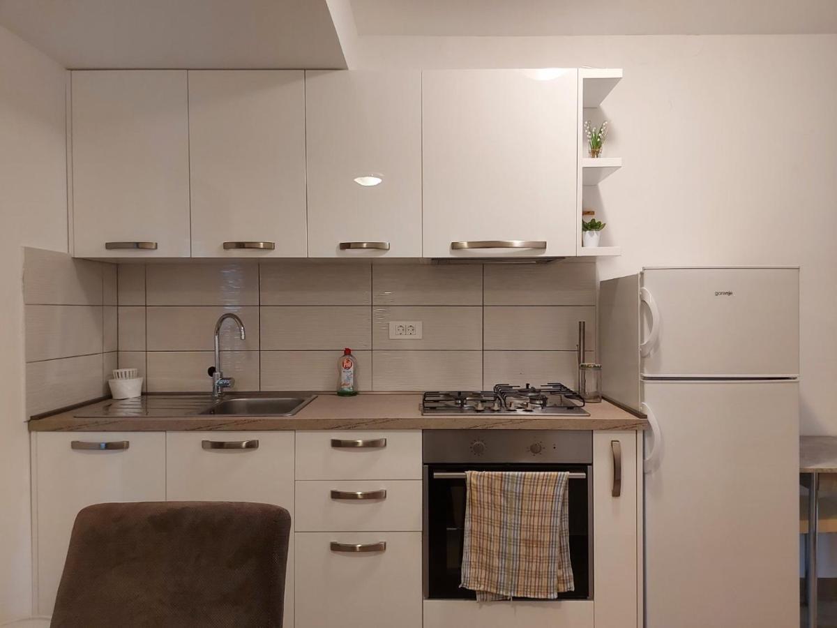 Apartment Ana Изола Экстерьер фото